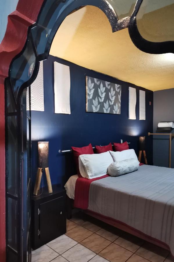 Hotel Boutique Charlotte Arandas Bagian luar foto