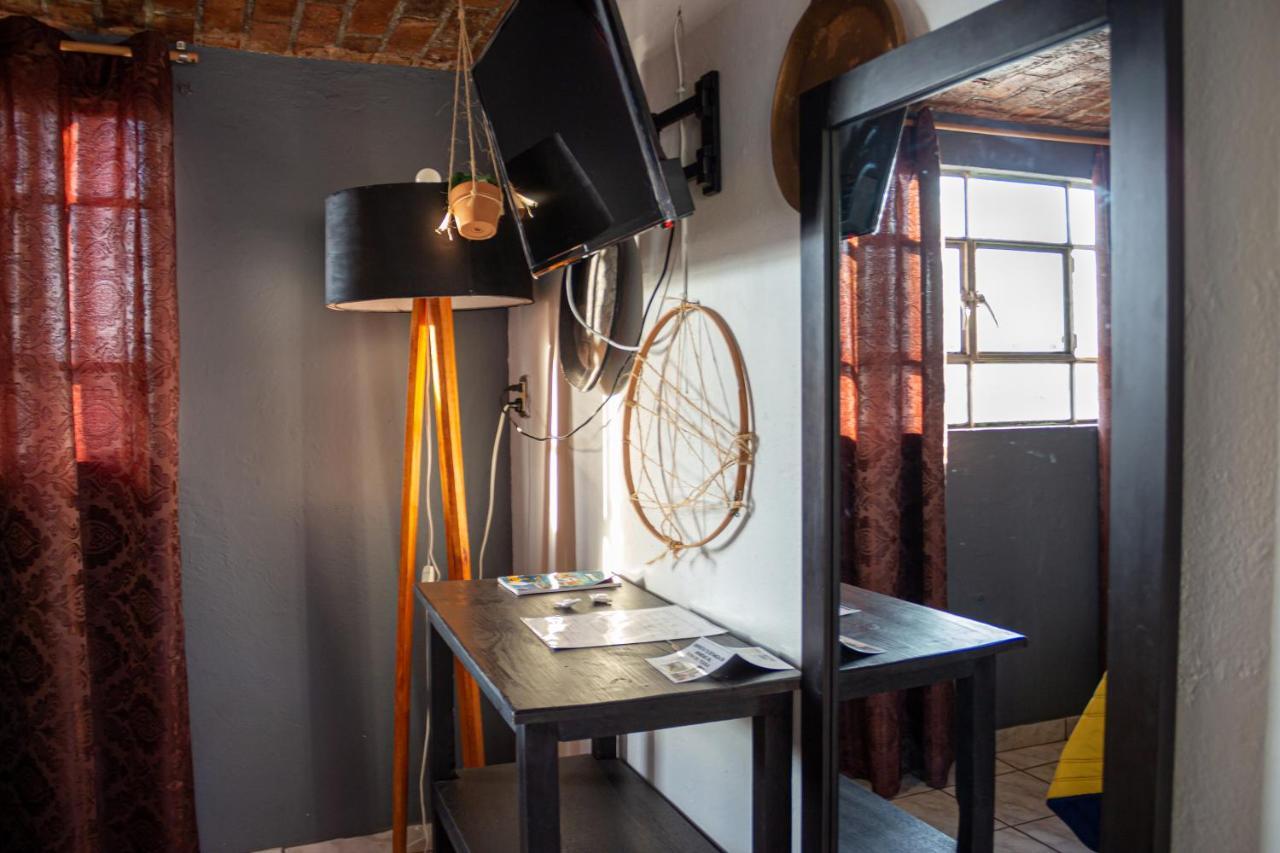 Hotel Boutique Charlotte Arandas Bagian luar foto