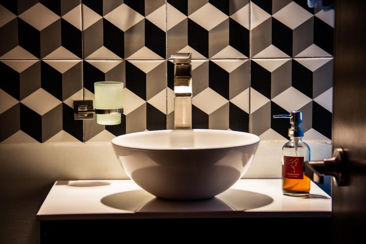 Hotel Boutique Charlotte Arandas Bagian luar foto