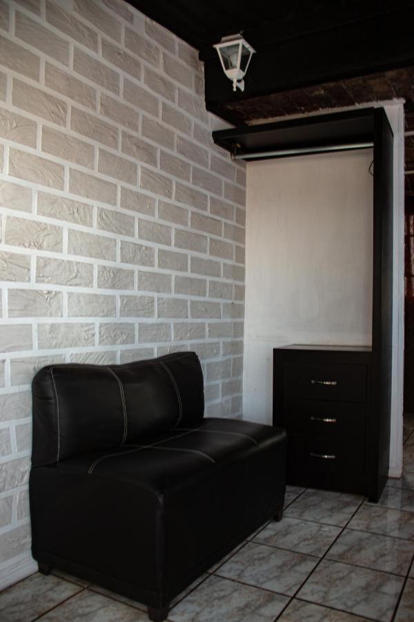 Hotel Boutique Charlotte Arandas Bagian luar foto