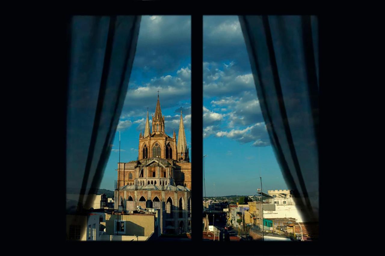 Hotel Boutique Charlotte Arandas Bagian luar foto